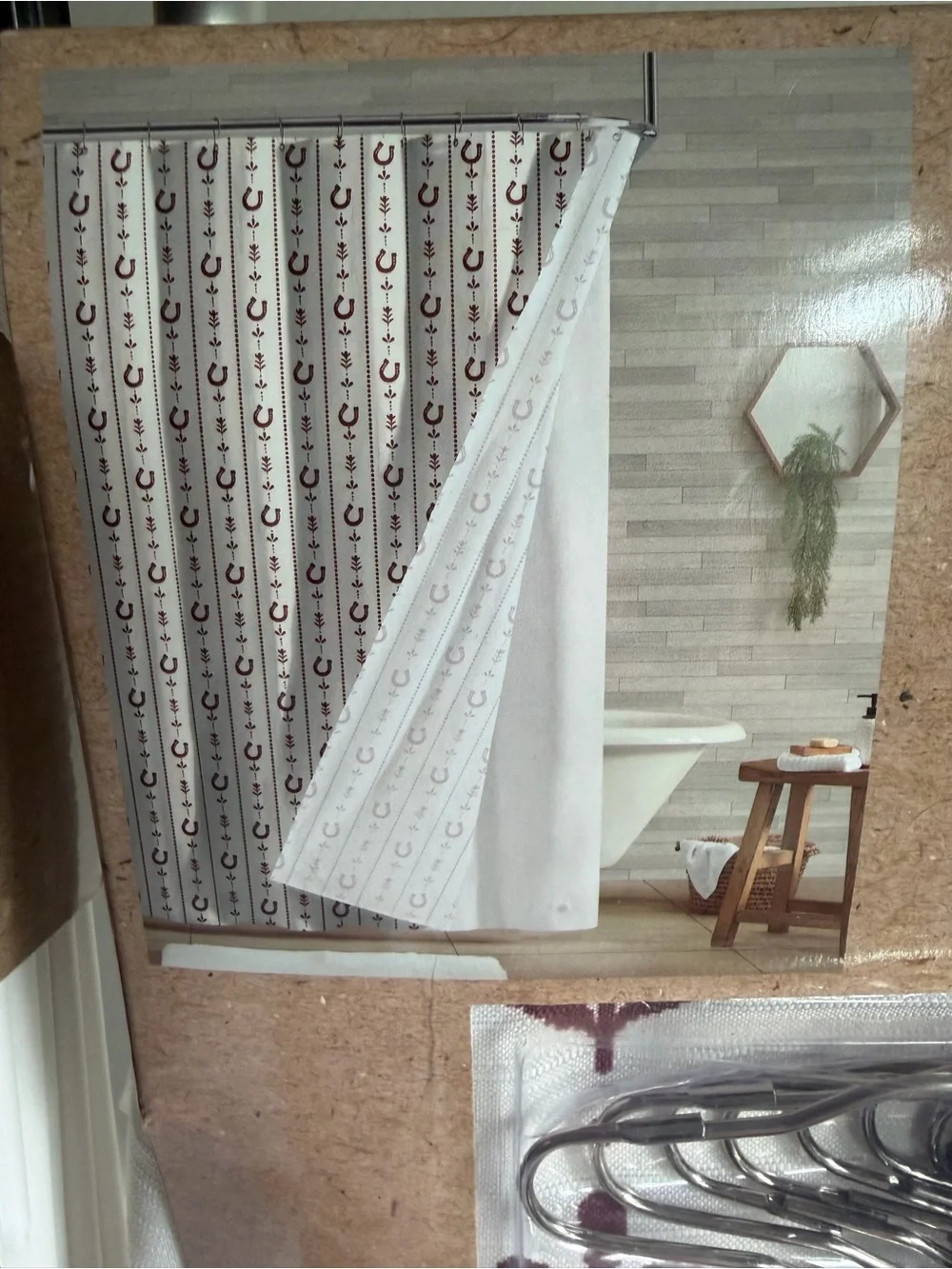 Wrangler White and Burgundy Horseshoe Shower Curtain Set